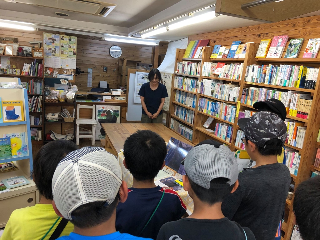 emc4-9t3vntkl0-0pc9k4iw-ws8pf2i8.jpg emc4-9t3vntkl0-0pc9k4iw-ws8pf2i8.jpg