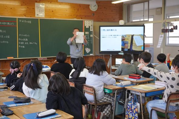 1212　神野小学校